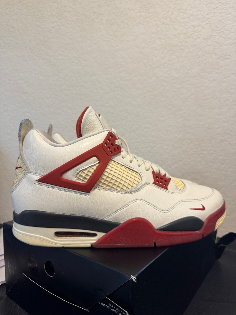 White and Red Retro Basketball Sneakers - Men's